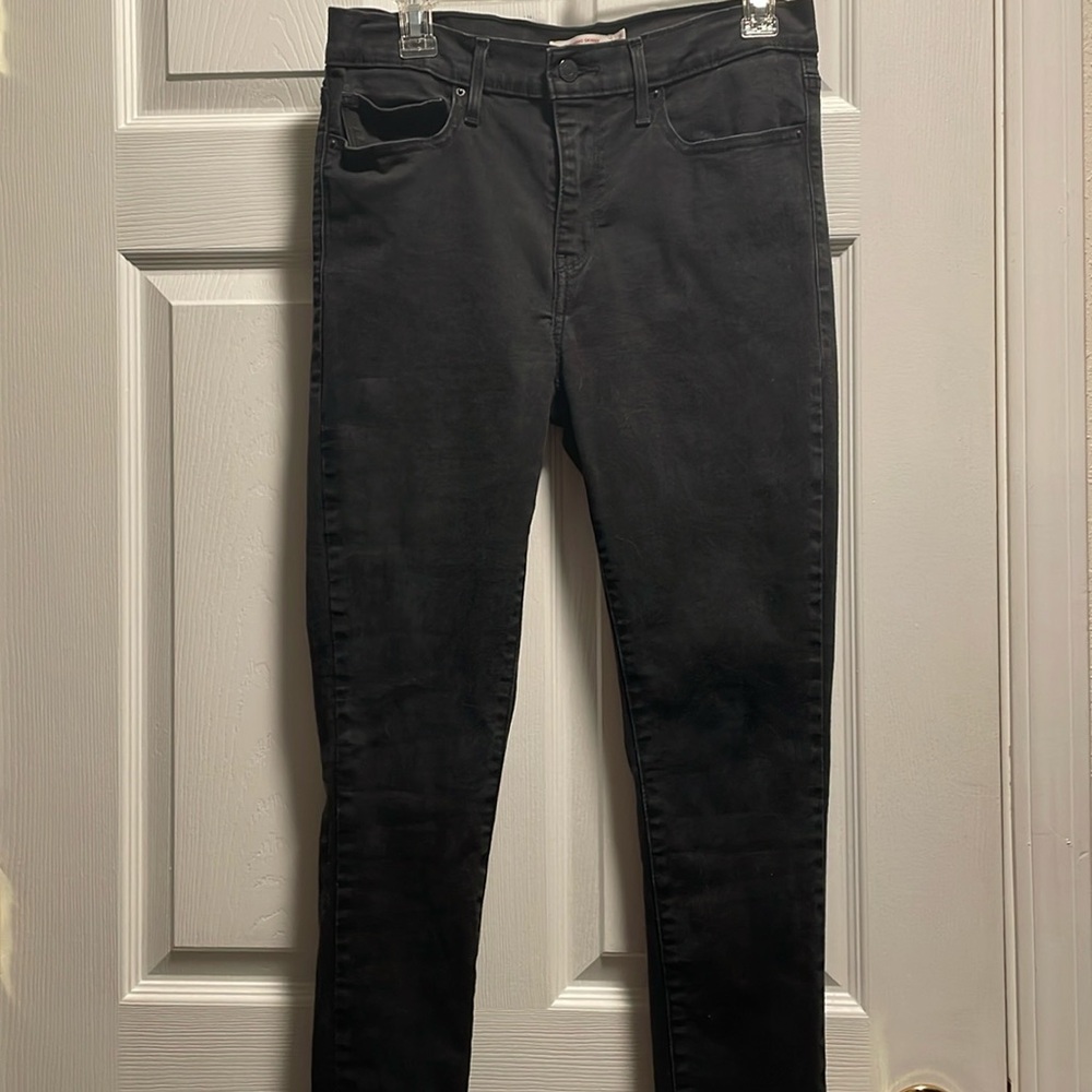 Levi's Black Skinny Jeans